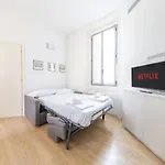Eleganza In Porta Venezia - 4 Posti Letto Con Ac